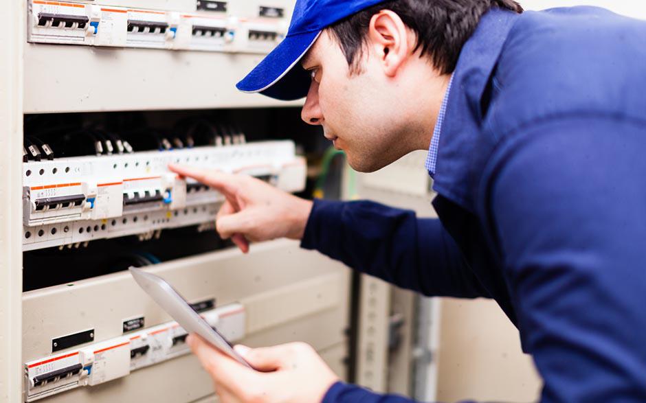 recherche travail électricien bâtiment Dugny